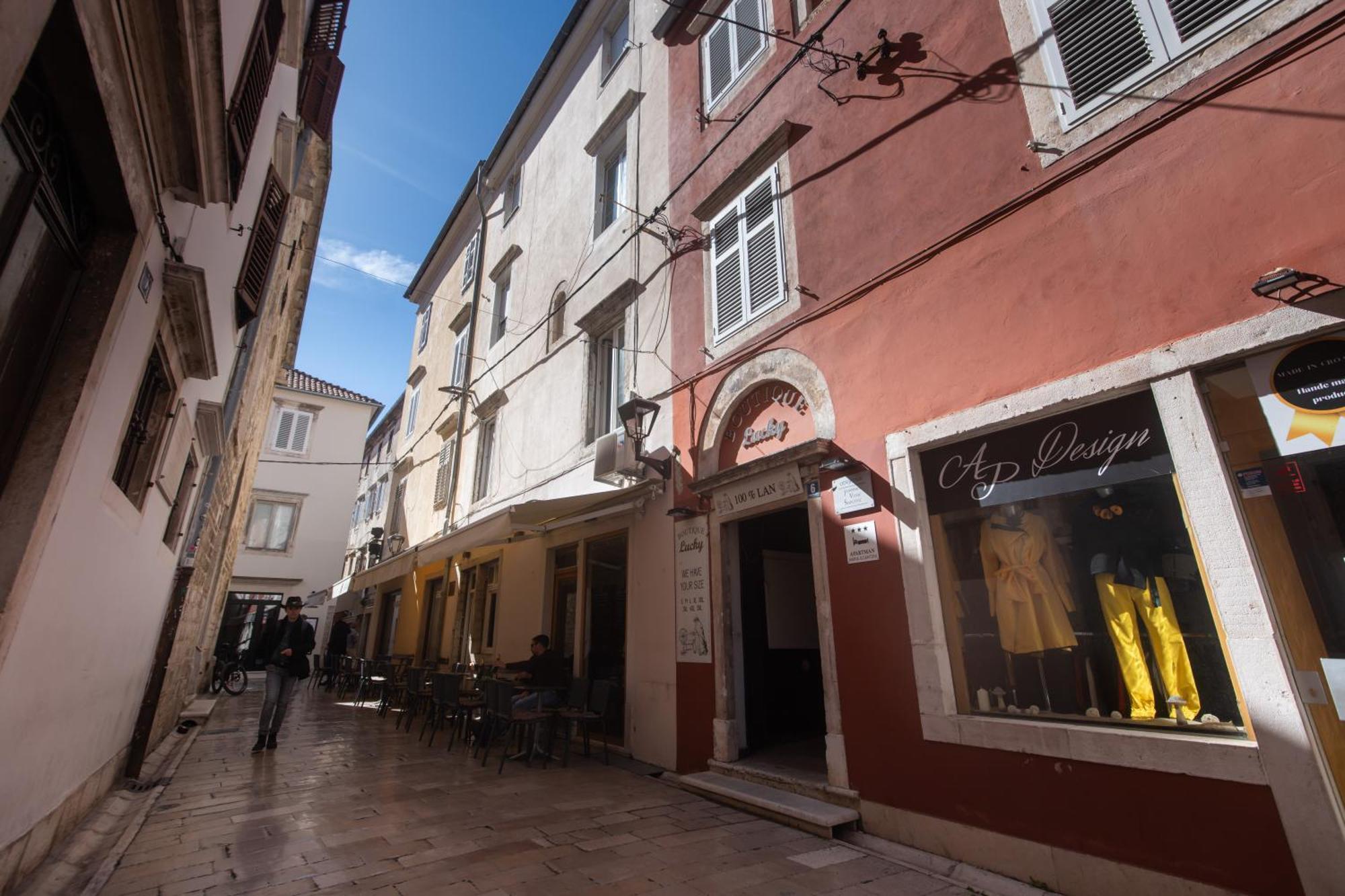 Maria Q. Cantoni Zadar Bagian luar foto