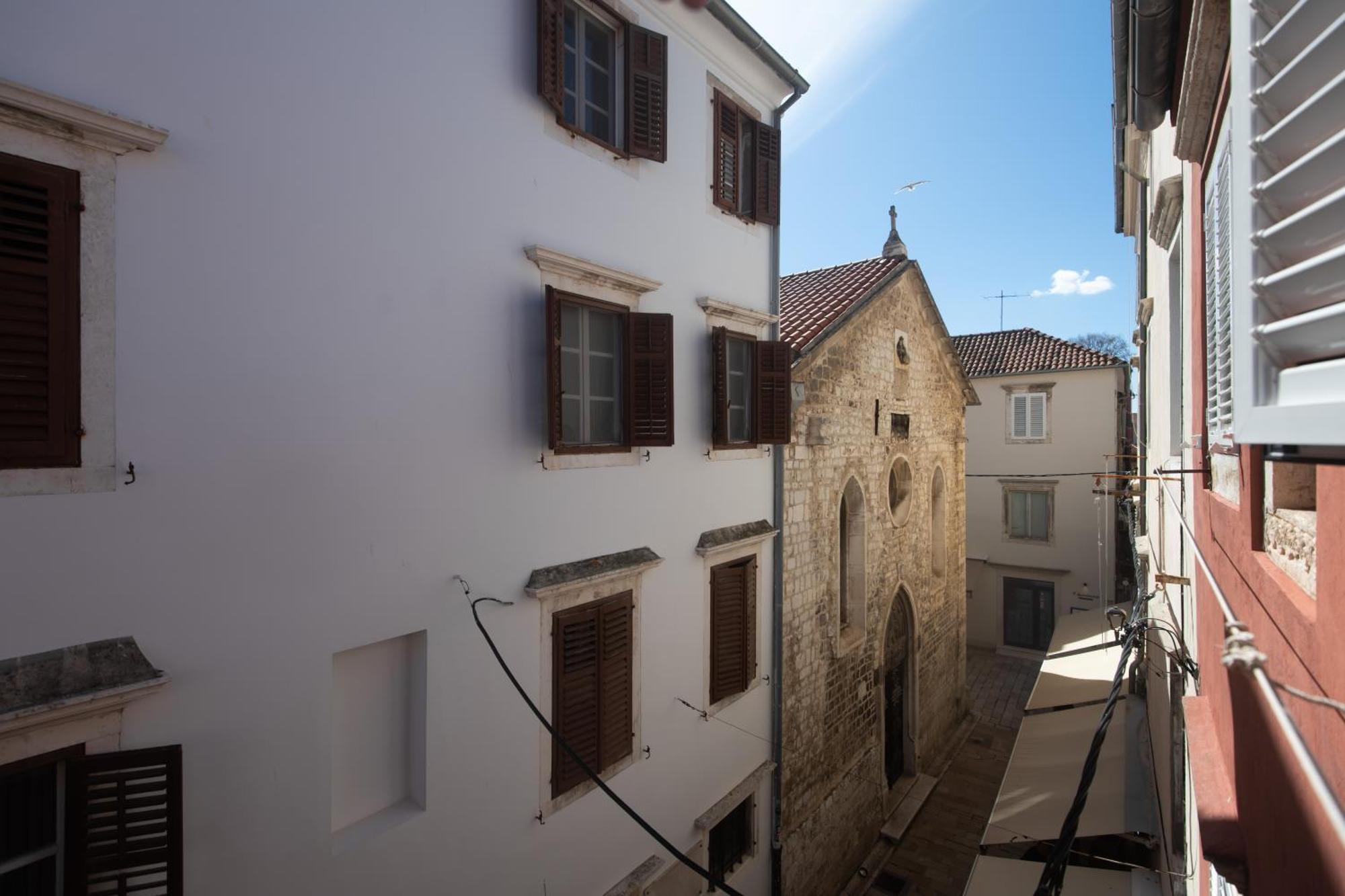 Maria Q. Cantoni Zadar Bagian luar foto