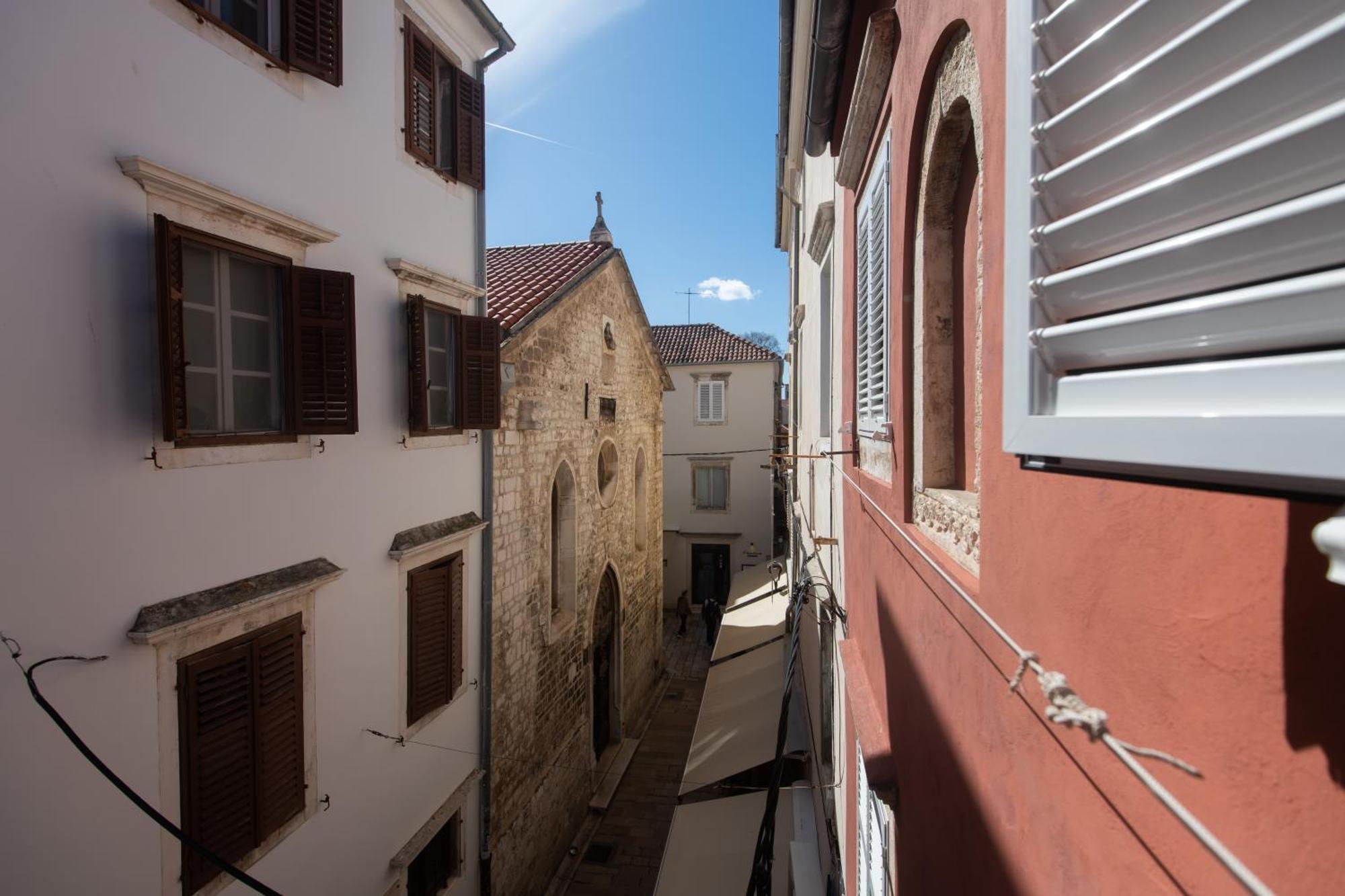 Maria Q. Cantoni Zadar Bagian luar foto